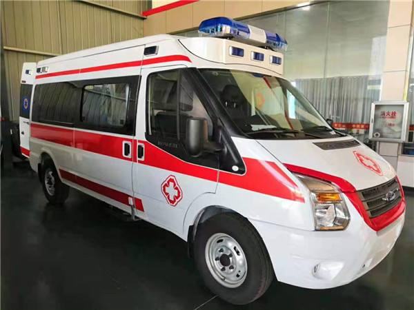 德钦县福特V362救护车